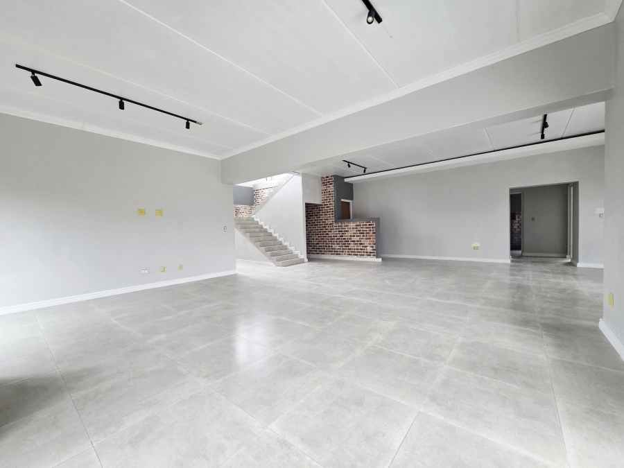 4 Bedroom Property for Sale in Haasendal Western Cape